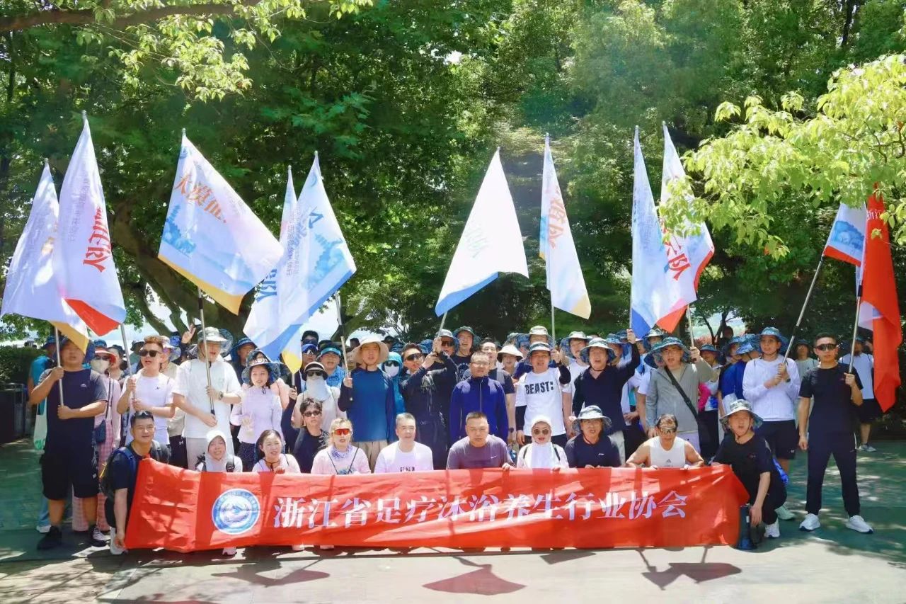 骄阳下的13.14公里!以"爱"为名的生态守护行动